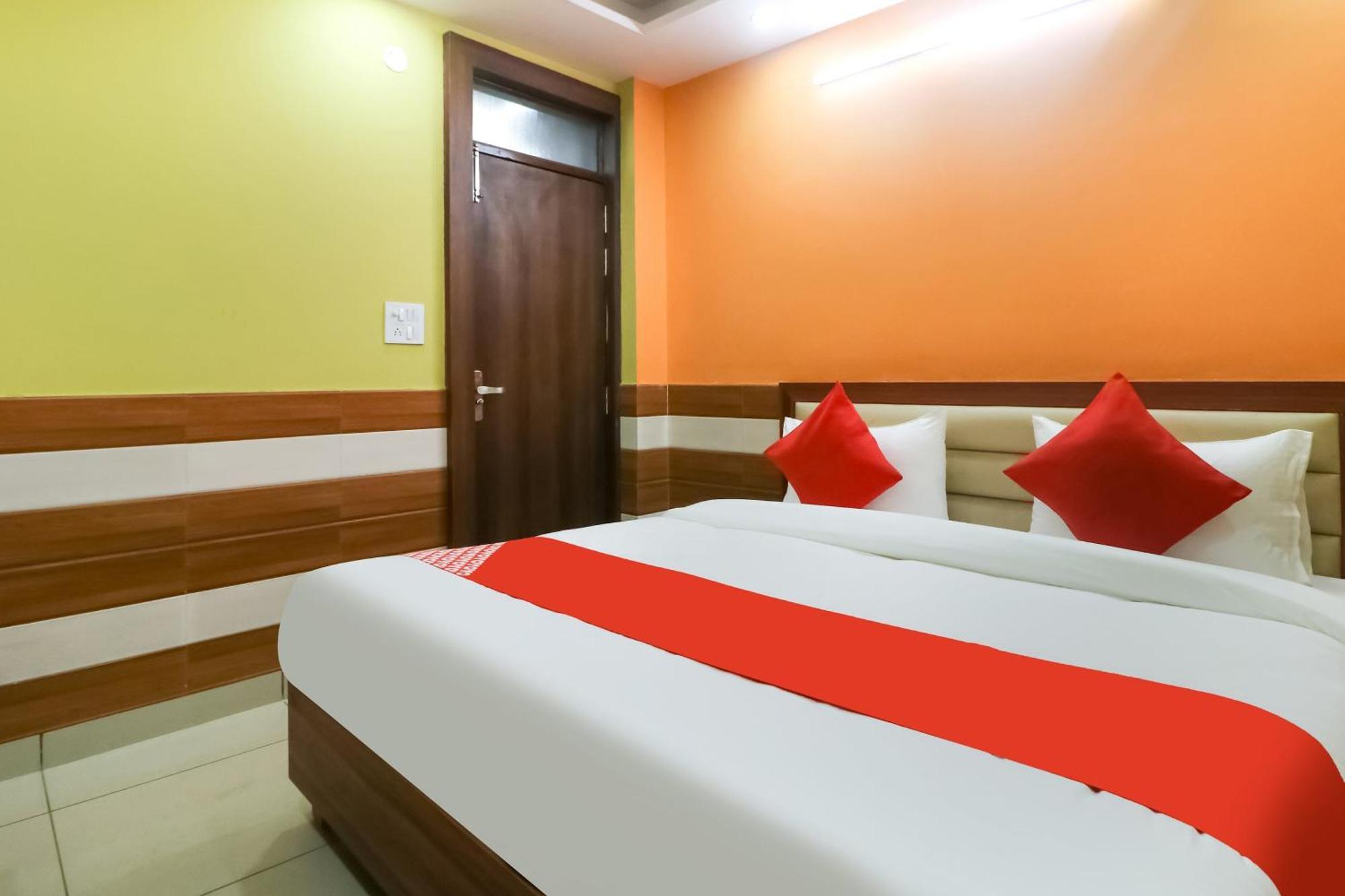 Hotel O Mayur Plaza Delhi  Eksteriør billede
