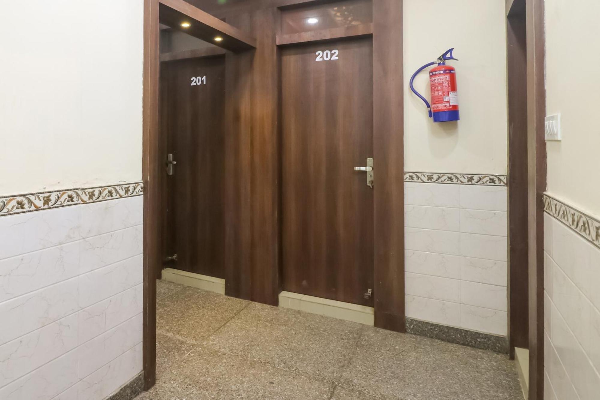 Hotel O Mayur Plaza Delhi  Eksteriør billede